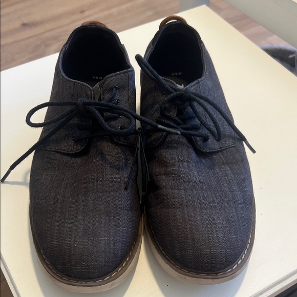 Toms Men's Dark Gray Oxfords - Picture 2 of 4